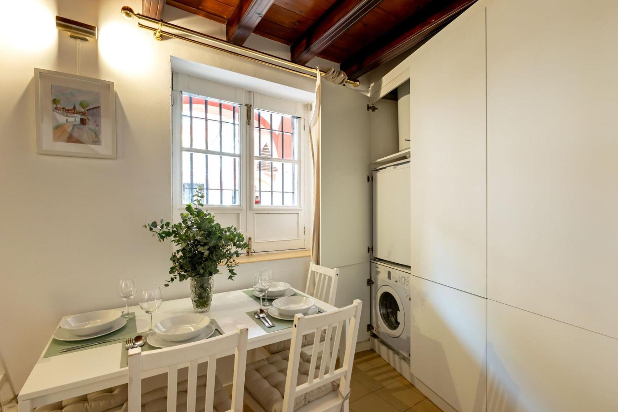 Charming 2 Bedroom Apartment At Plaza El Salvador By Ocityzen Sevilla Eksteriør billede